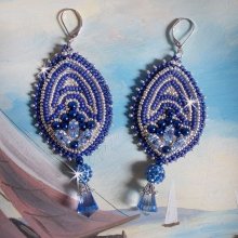 BO Marine Blue embroidered with Swarovski crystals, round glass beads and Miyuki seed beads